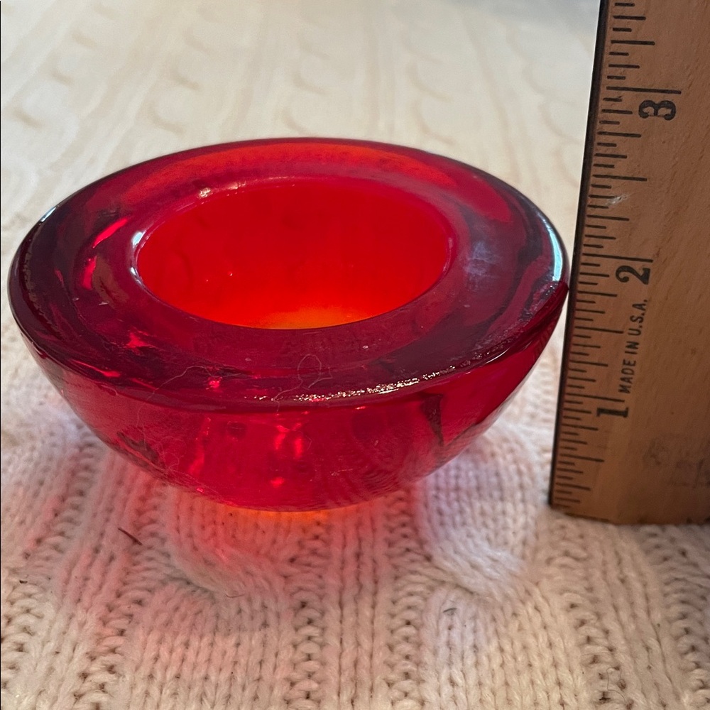 Red Glass Votive/tea light Candle Holder and Pressed glass poinsettia/leaf - Picture 9 of 11